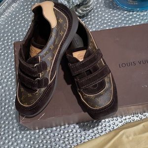 louis vuitton trainers junior